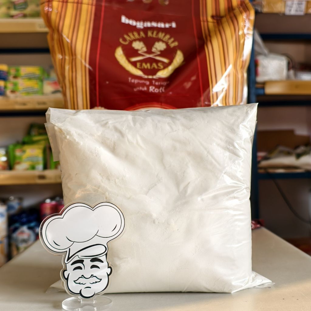 Tepung Cakra Kembar Emas Roti 1Kg / Tepung Roti Cakra Kembar Emas 1Kg / Tepung Cakra Emas Roti 1Kg