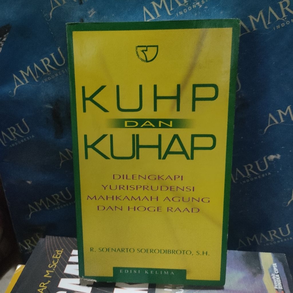 BUKU KUHAP DAN KUHP