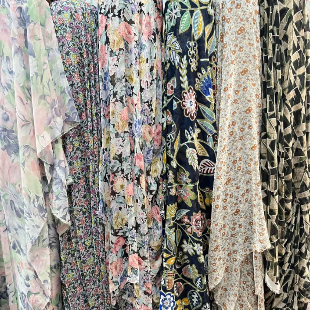 kain sifon sutra motif bunga halus lembut bahan gamis