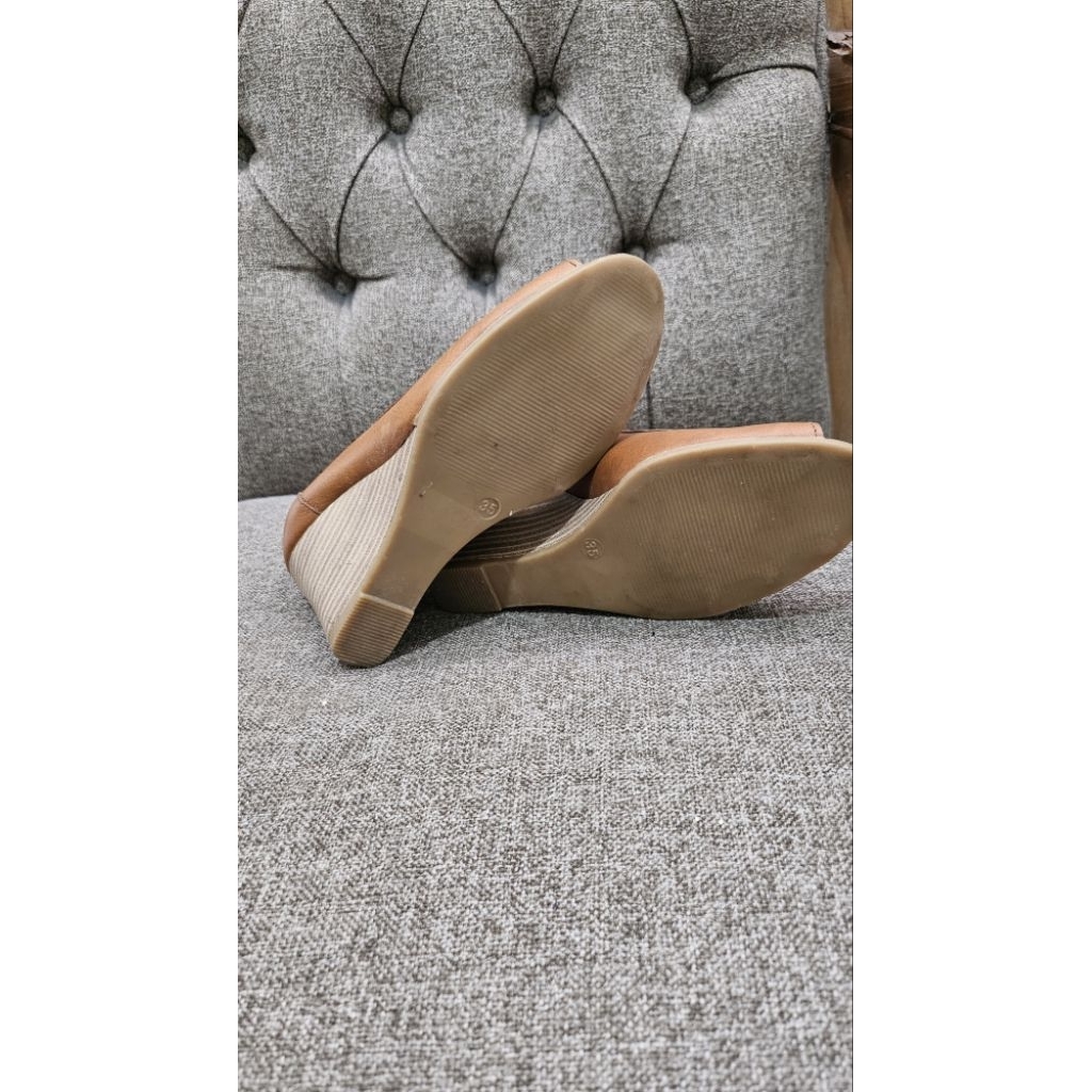 sepatu wedges everbest