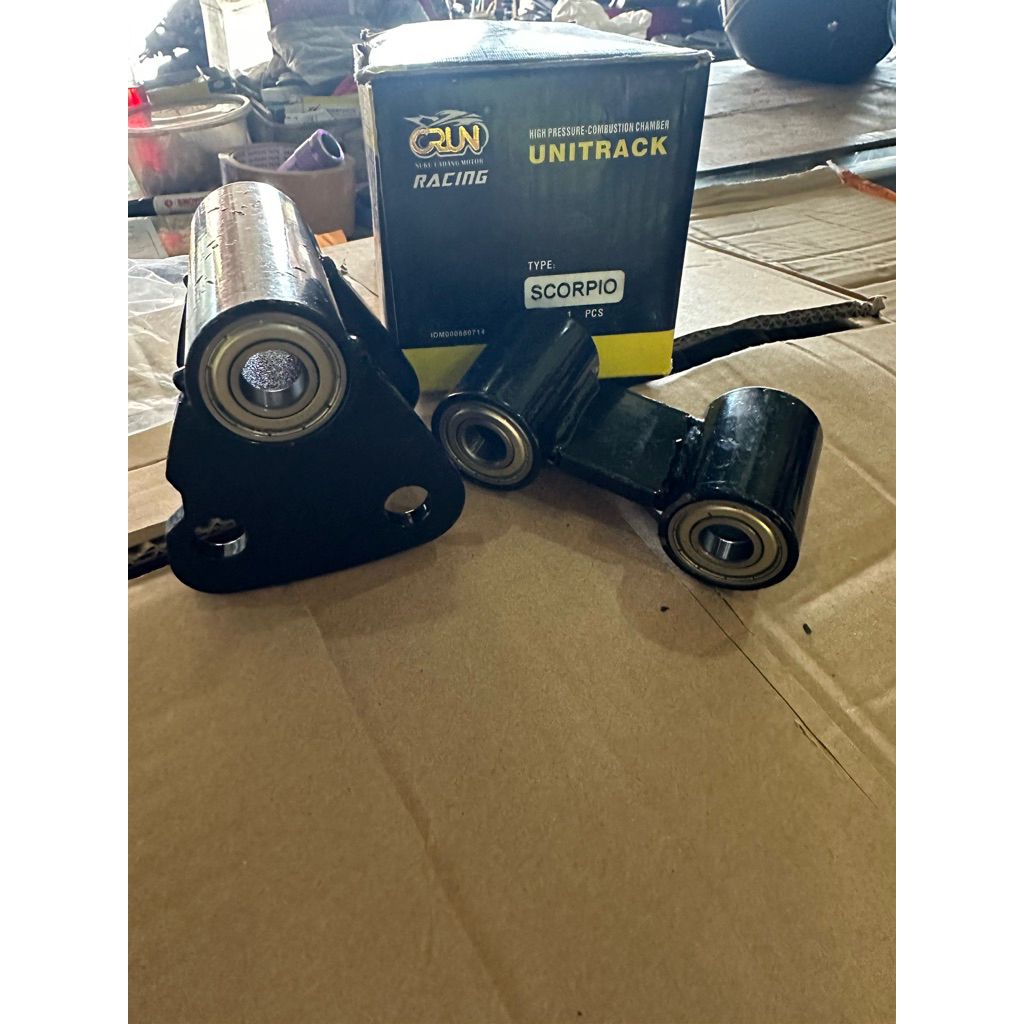 UNITRACK RACING MODEL LAHAR SCORPIO OLD NEW SCORPIO STEKO CRUN RACING