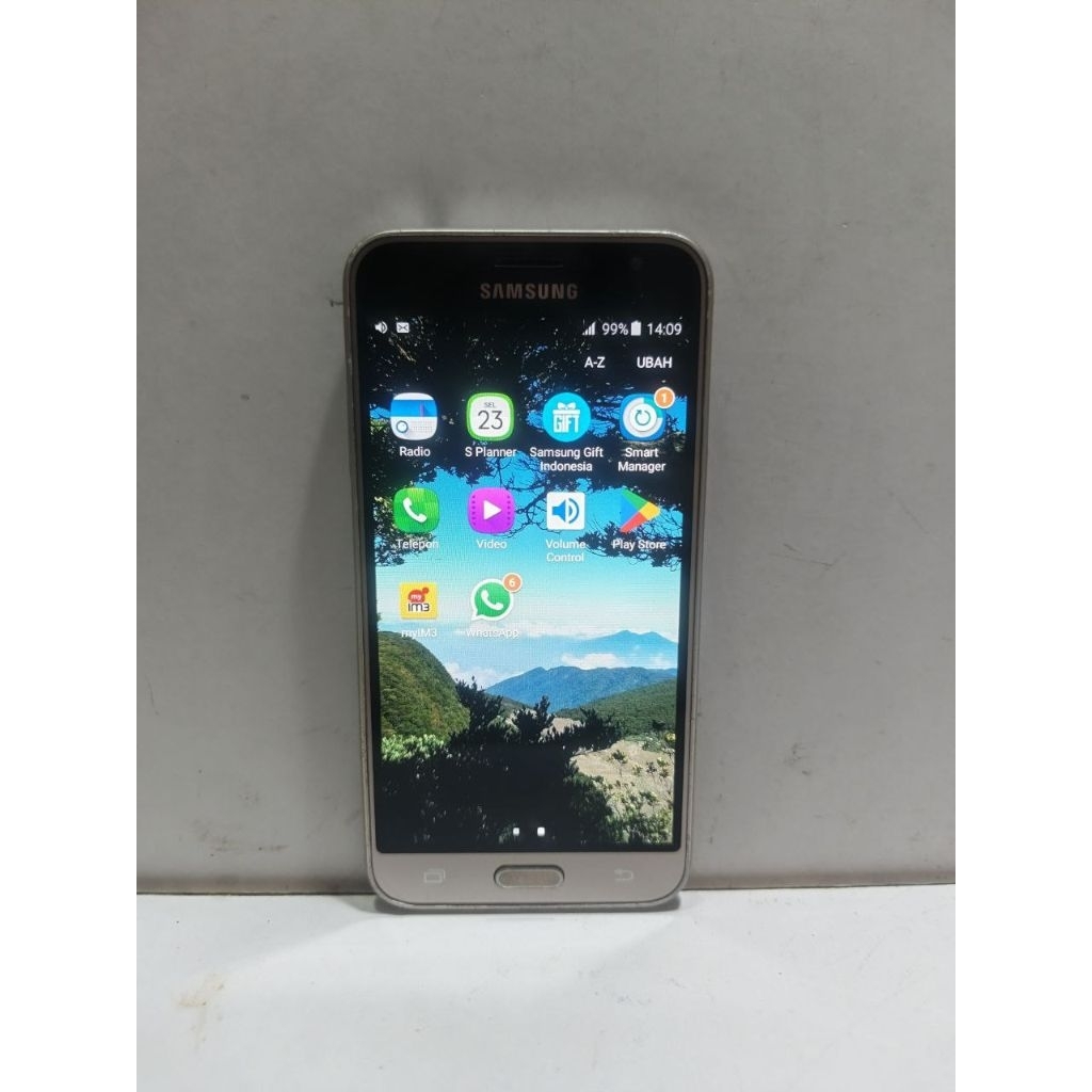 SAMSUNG GALAXY J3 2016 (4G) SUPER AMULED HP SECOND ANDROID MURAH SIAP PAKAI