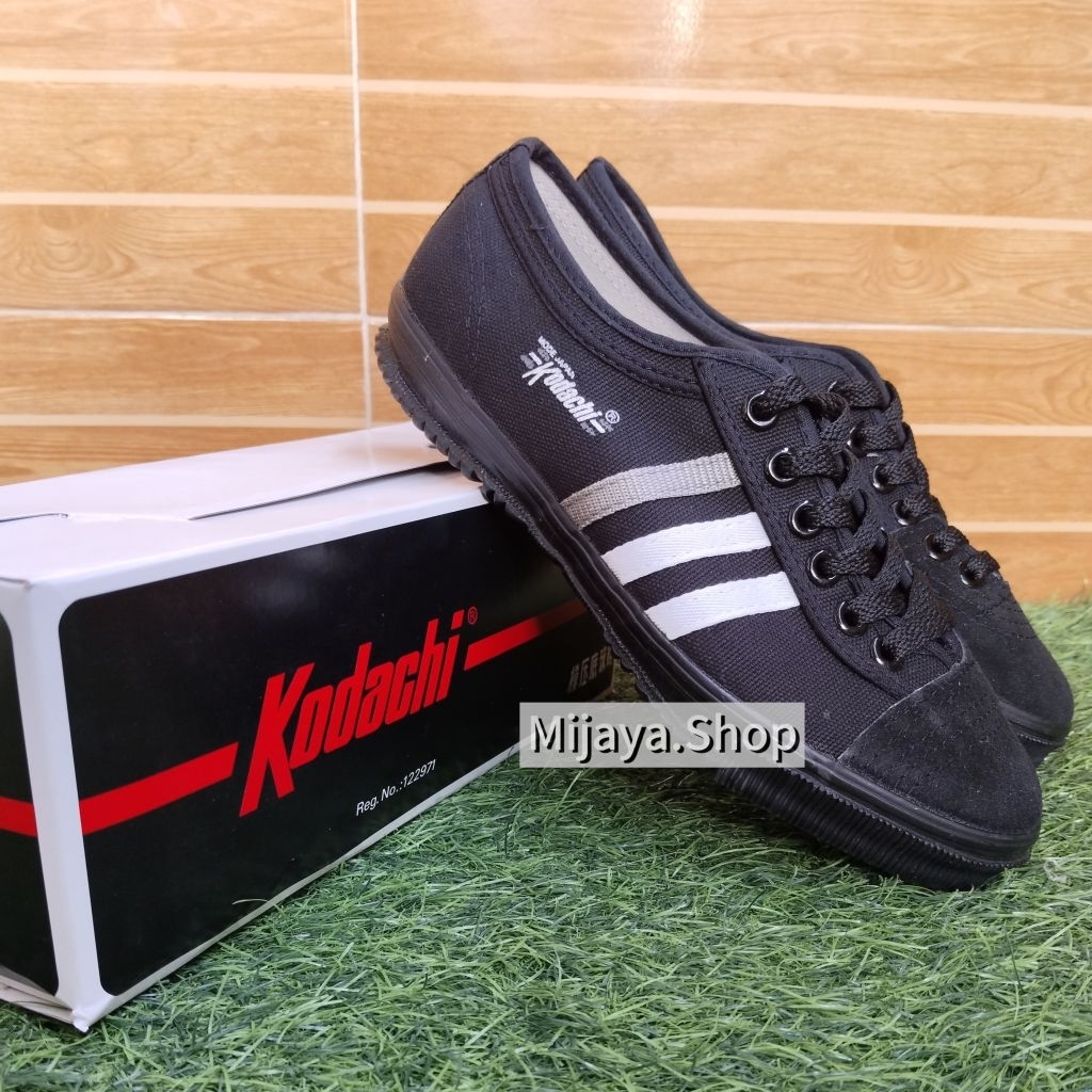 Sepatu Kodachi 8111 Hitam Hitam All Black Sneakers Casual Sport size 37-43