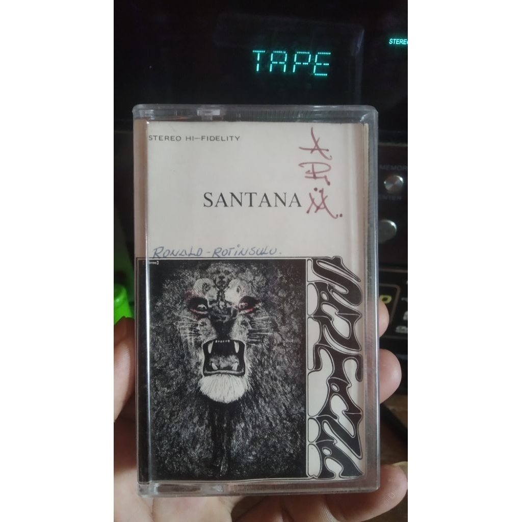 kaset pita santana