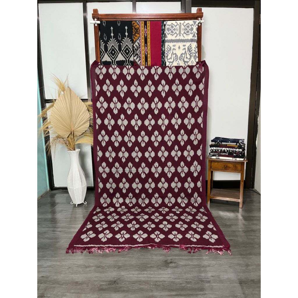 [FANTASY ETNIK] KAIN TENUN JEPARA|KAIN TENUN TROSO|KAIN TENUN TORAJA|KAIN TENUN MOTIF (MAWAR MAROON)