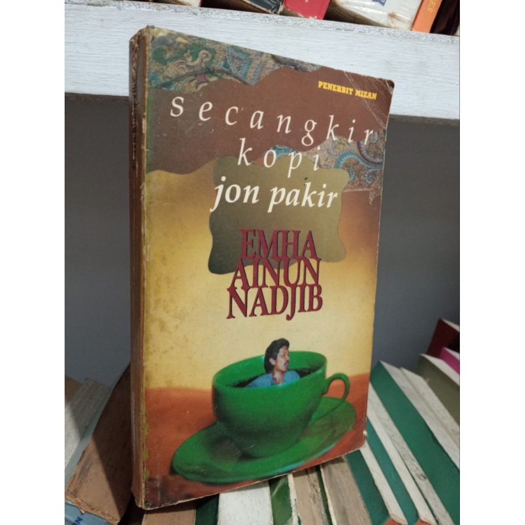 SECANGKIR KOPI JON PAKIR