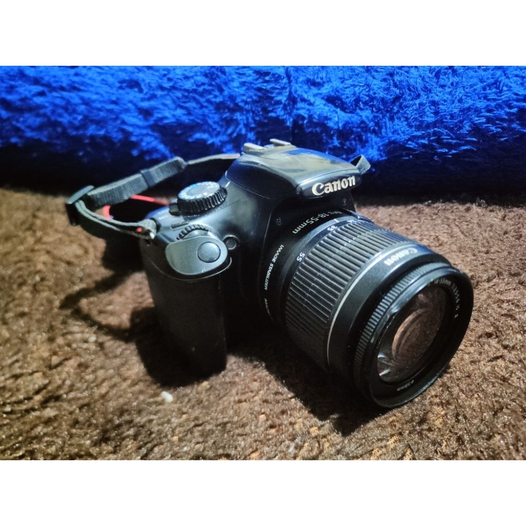 Kamera Nikon D3100, Canon 1100D dan Lensa Tele Canon 70-300