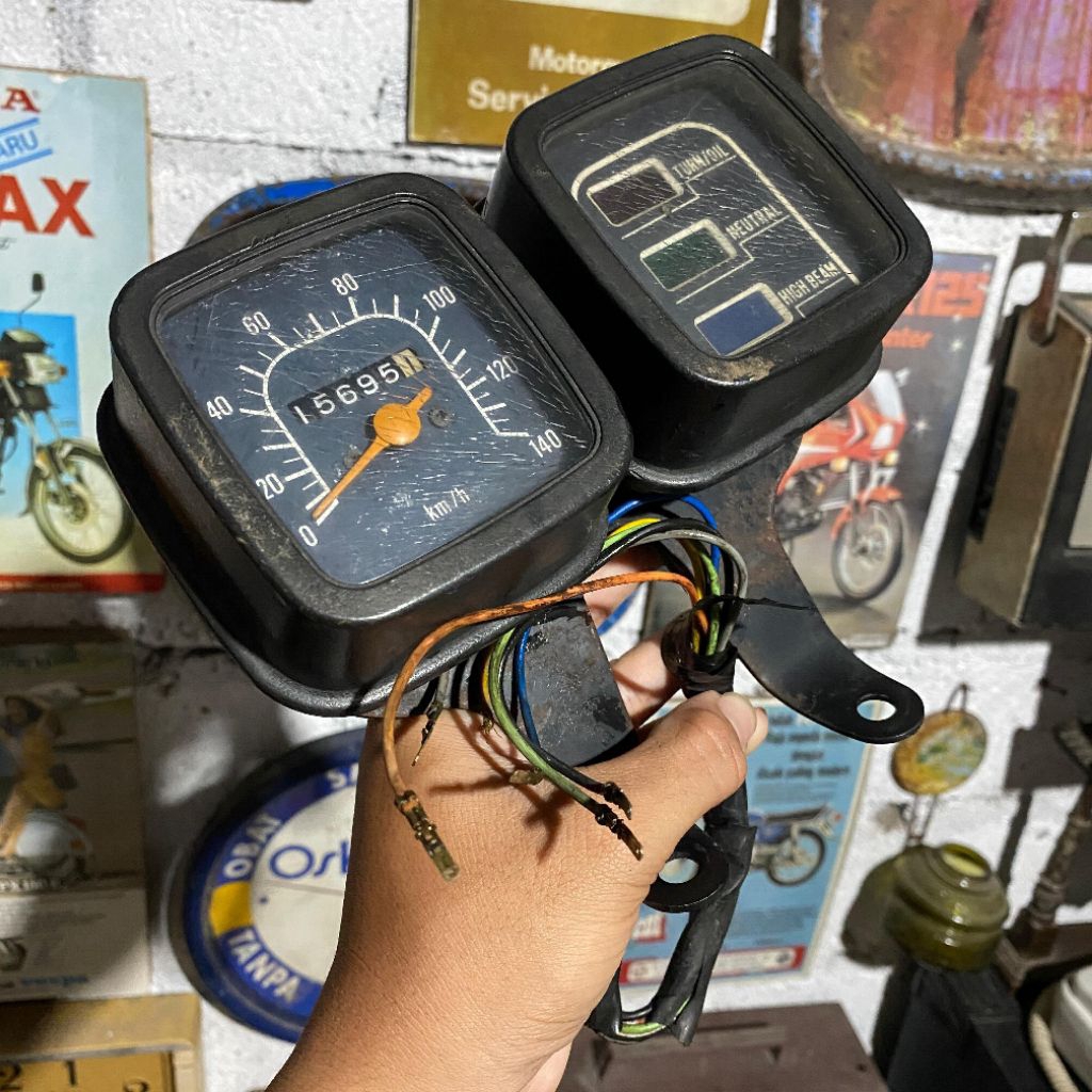 spedometer Suzuki a100 econos