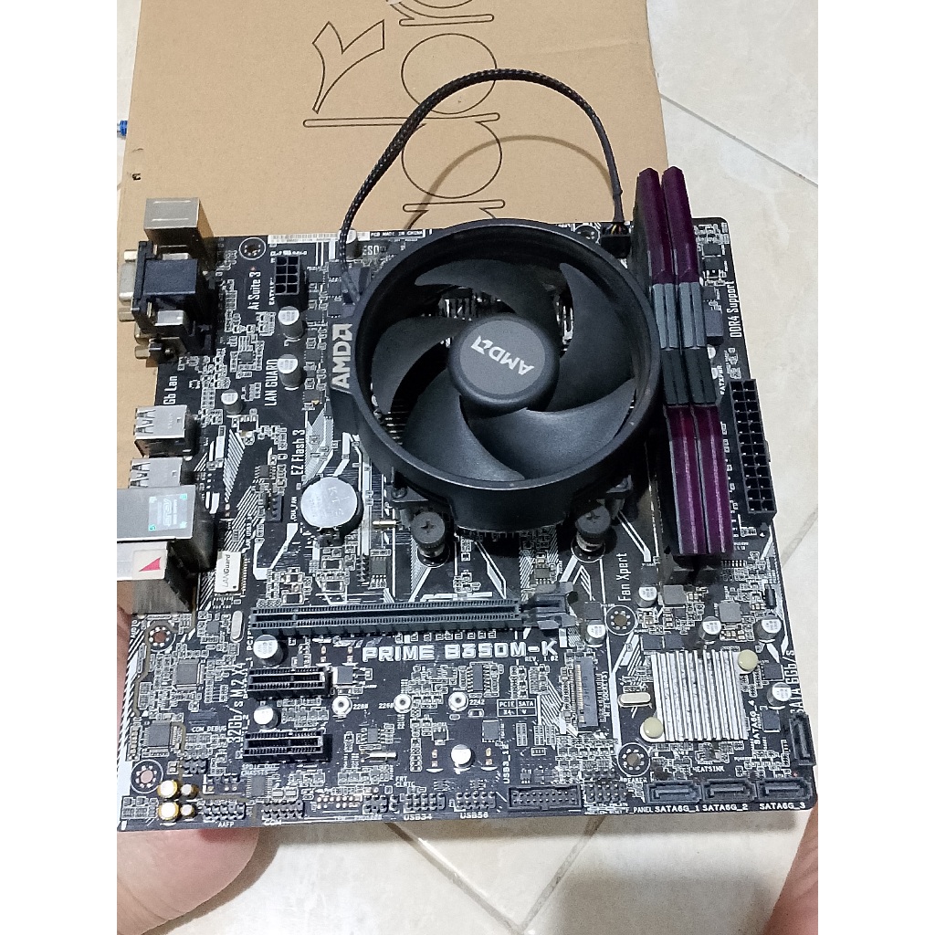 Paket AMD AM4 Ryzen 3 2200g + ASUS PRIME B350M-K