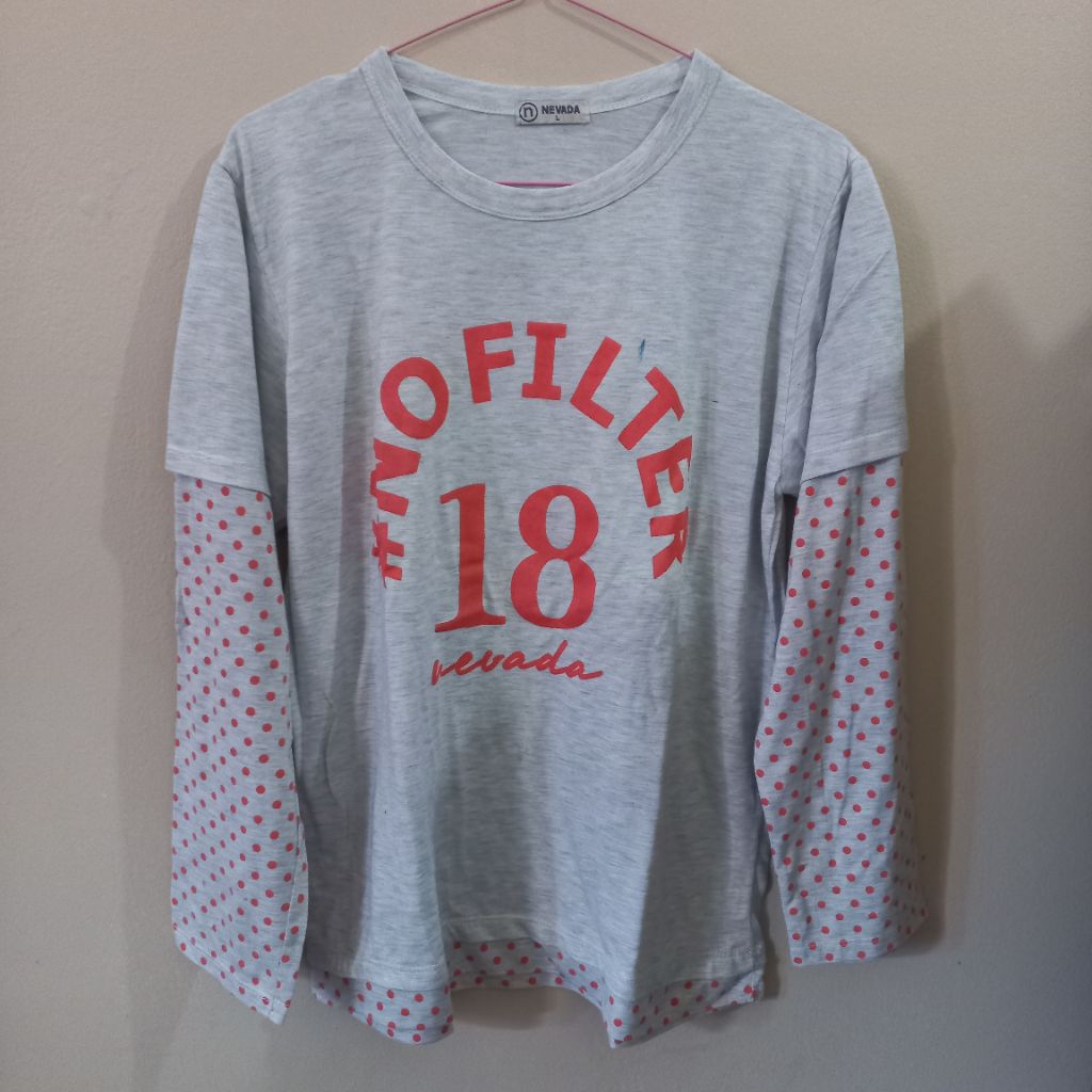 Kaos Tangan Panjang Nevada Preloved