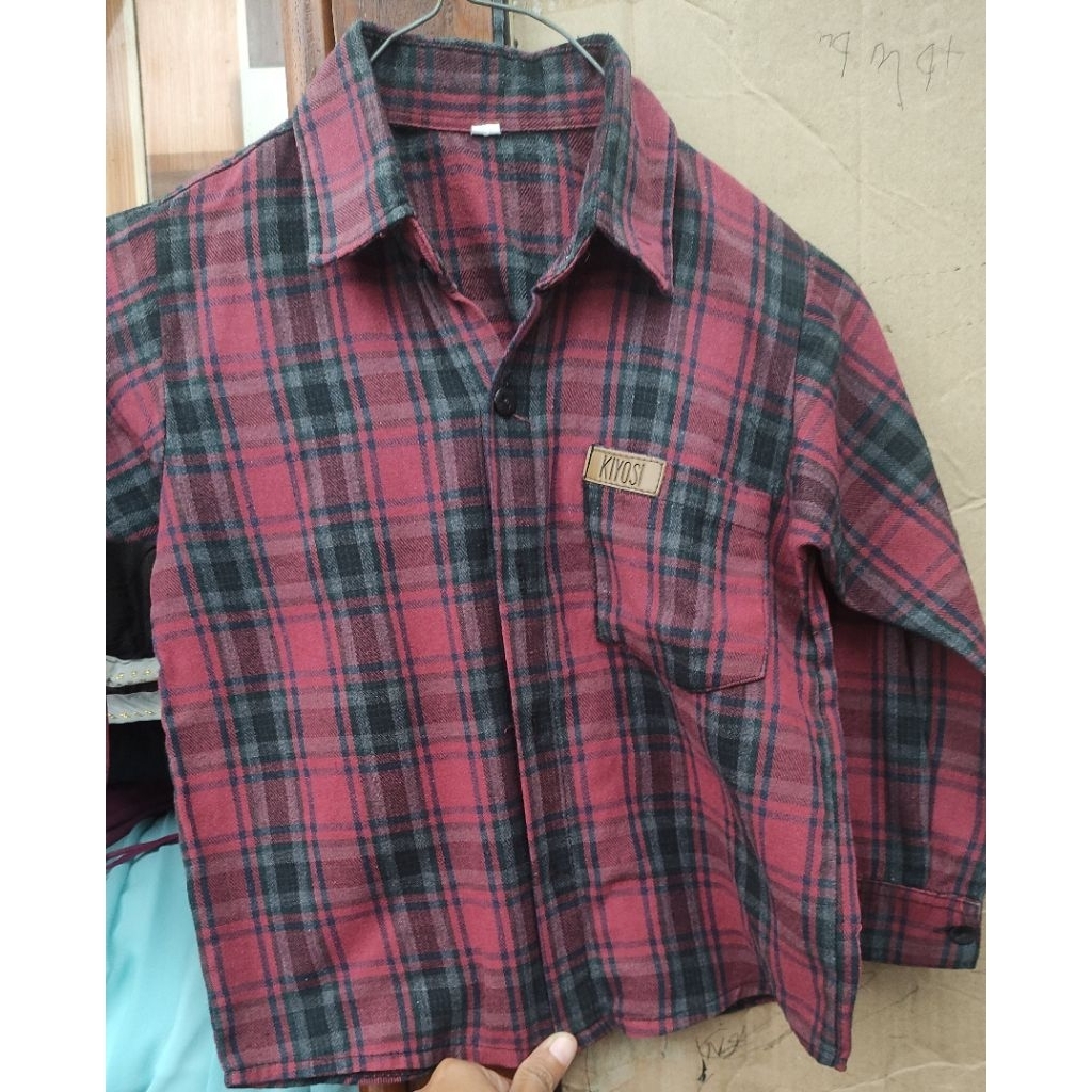 kemeja anak kain flanel merek"kiyosi" like new