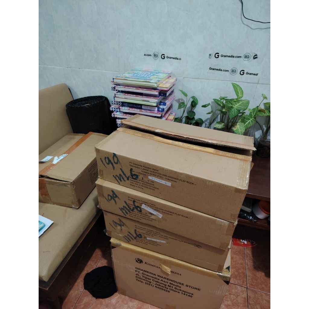 BUKU Mb Lathifah