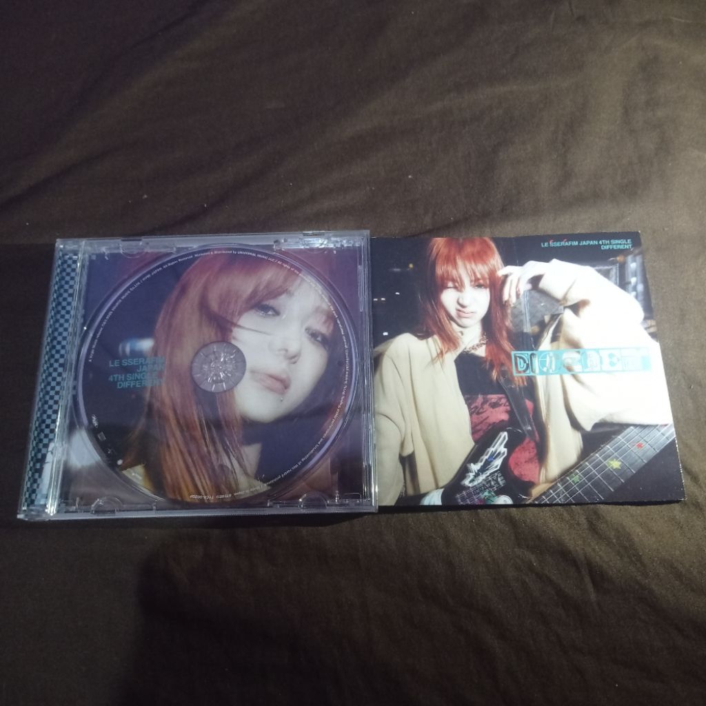 LE SSERAFIM DIFFERENT Solo Jacket YUNJIN ver. Album Only