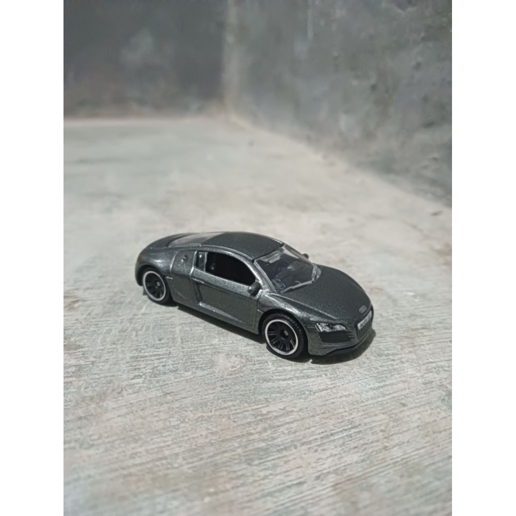Diecast Matchbox Audi R8 2007 (Loose)