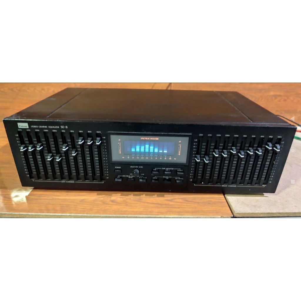 EQUALIZER-SANSUI-SE8-normal