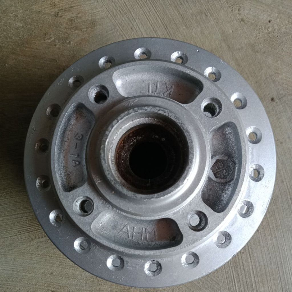 tromol depan supra x 125