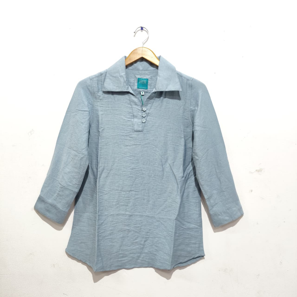 MCB Ladies Blus Wanita Atasan Biru Polos Tekstur Lengan Panjang MLBJ.5519055