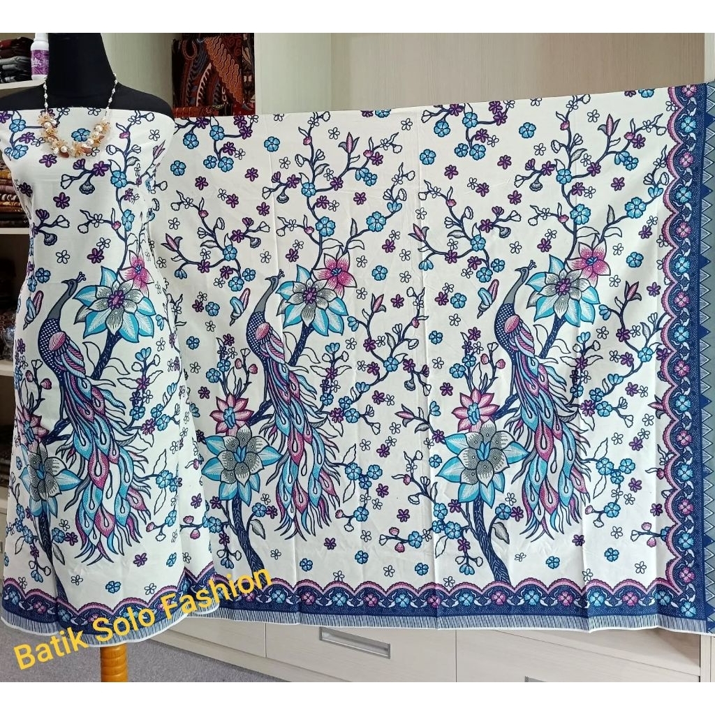 Kain Batik Katun Premium Motif Burung Merak