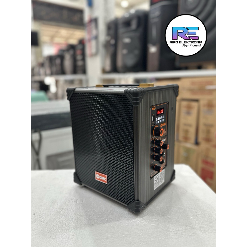 GMC 899P Powered Speaker