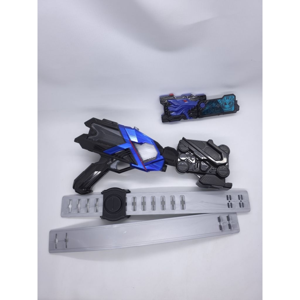 dx kamen rider zero one vulcan AIMS shootriser + progress key assaultwolf bandai rare