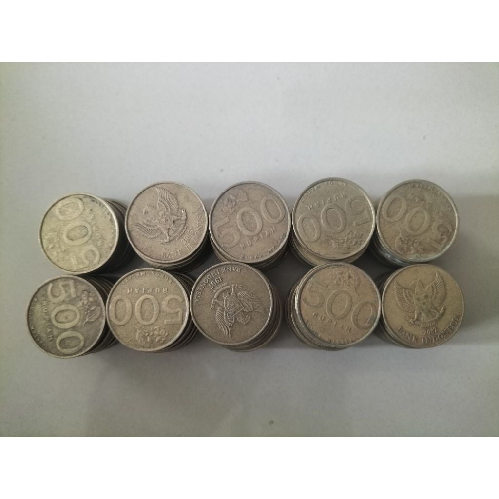 100 Koin  Uang 500 Kuning