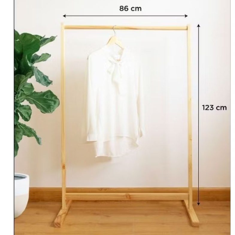 Stand Hanger Kayu Minimalis – Gantungan Baju Serbaguna