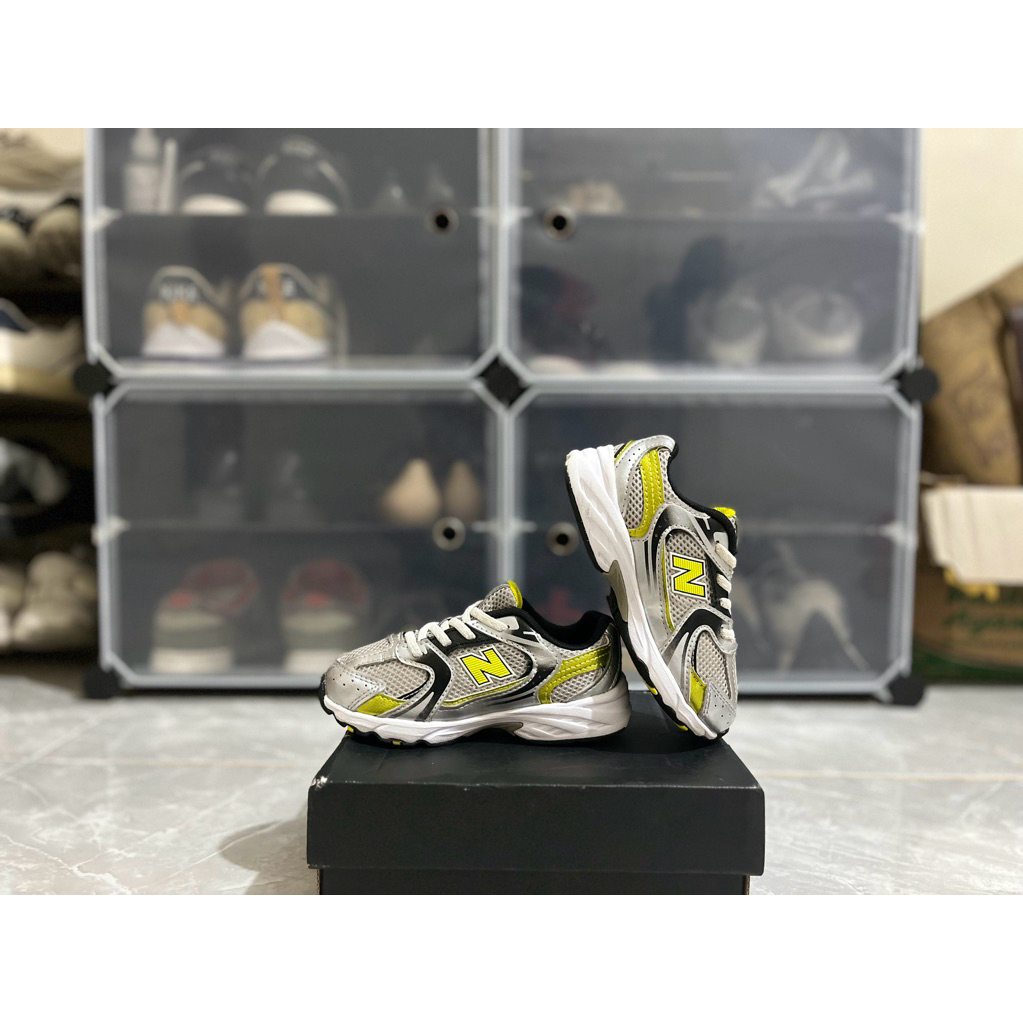 Sepatu Anak Second/Preloved Kids NB 530 Size 26