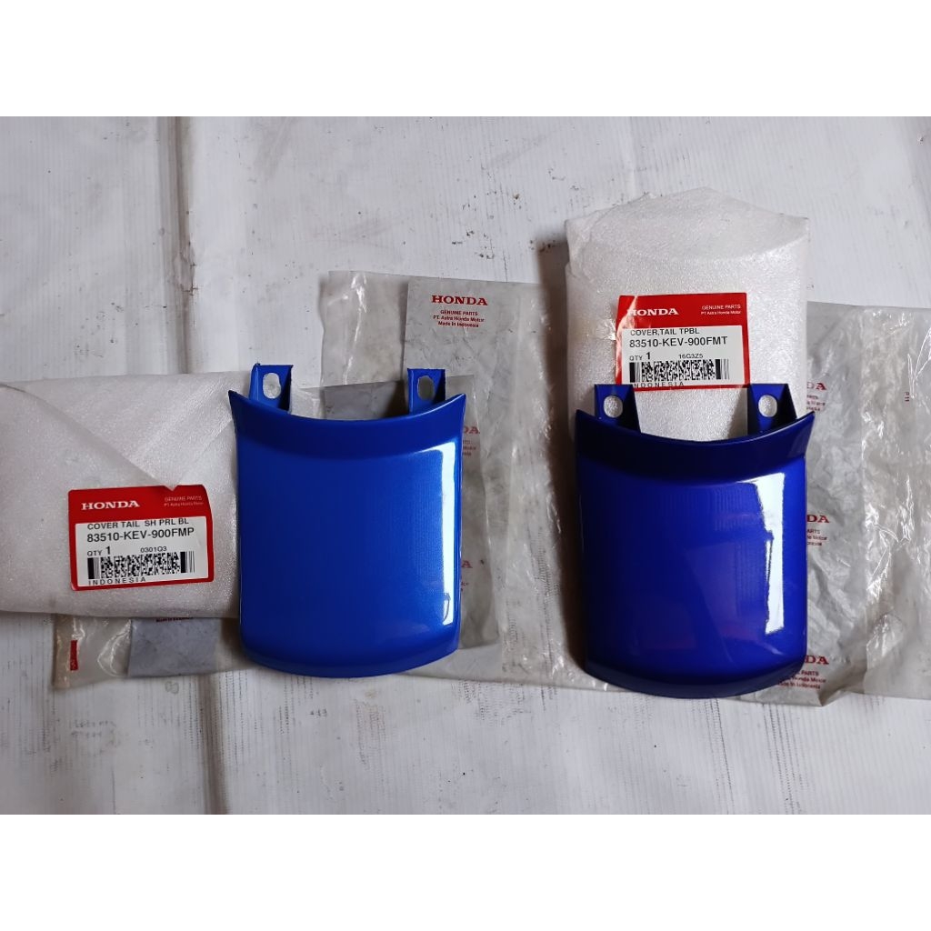 Cover tail sambungan body Honda SUPRA X XX V FIT original baru AHM 83510-KEV-900FMB