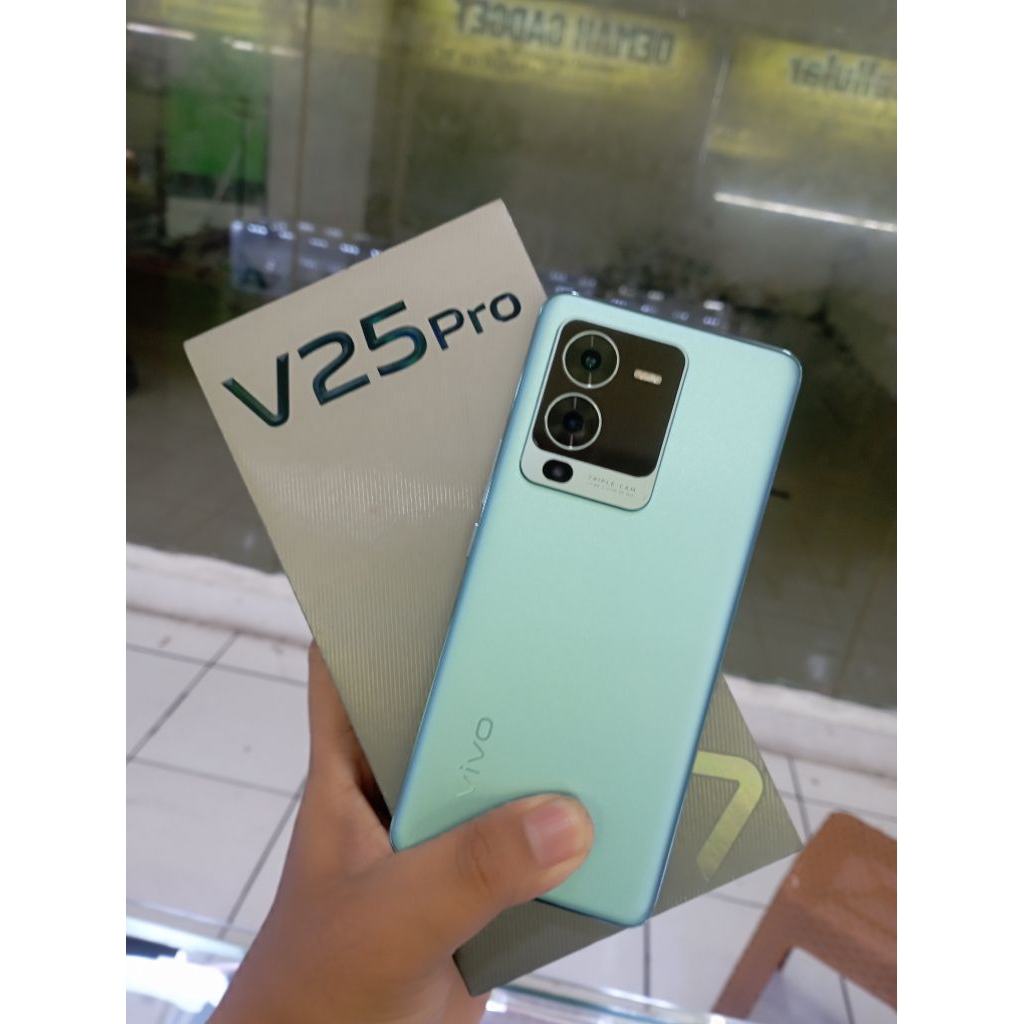 Vivo V25 Pro Second