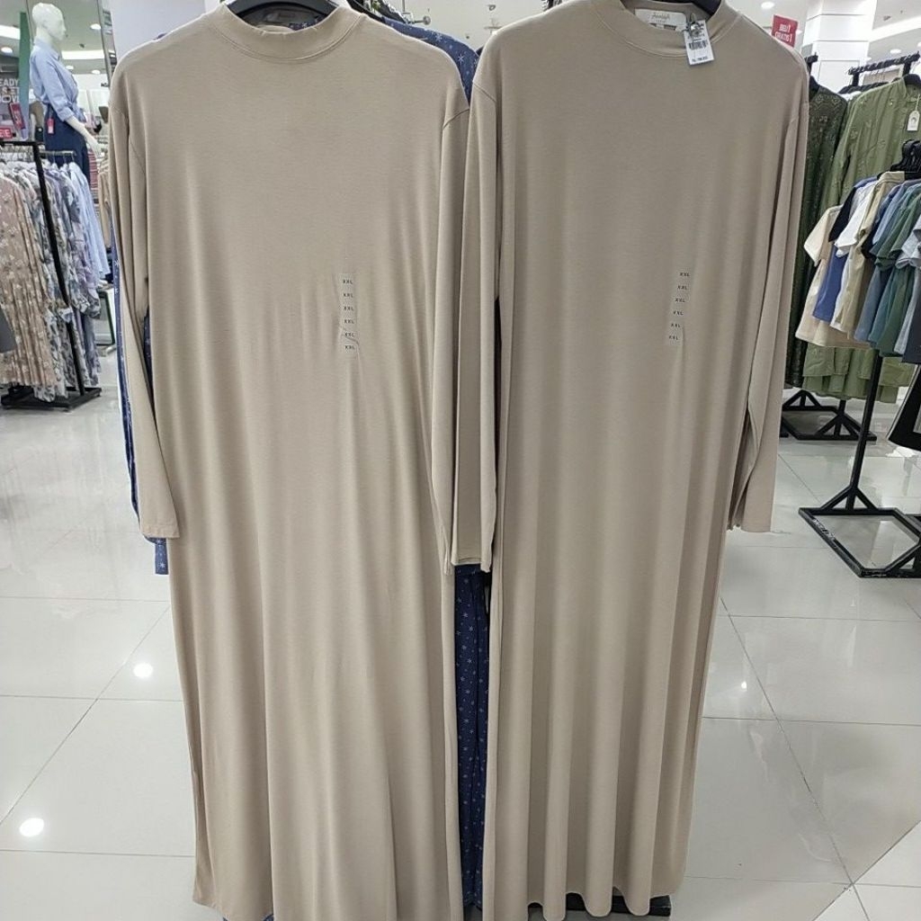 Inner dress full body Wanita Annisa Matahari