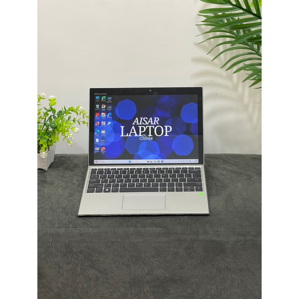 Laptop Hp elite x2 G4 core i5 ram 8gb 256 ssd