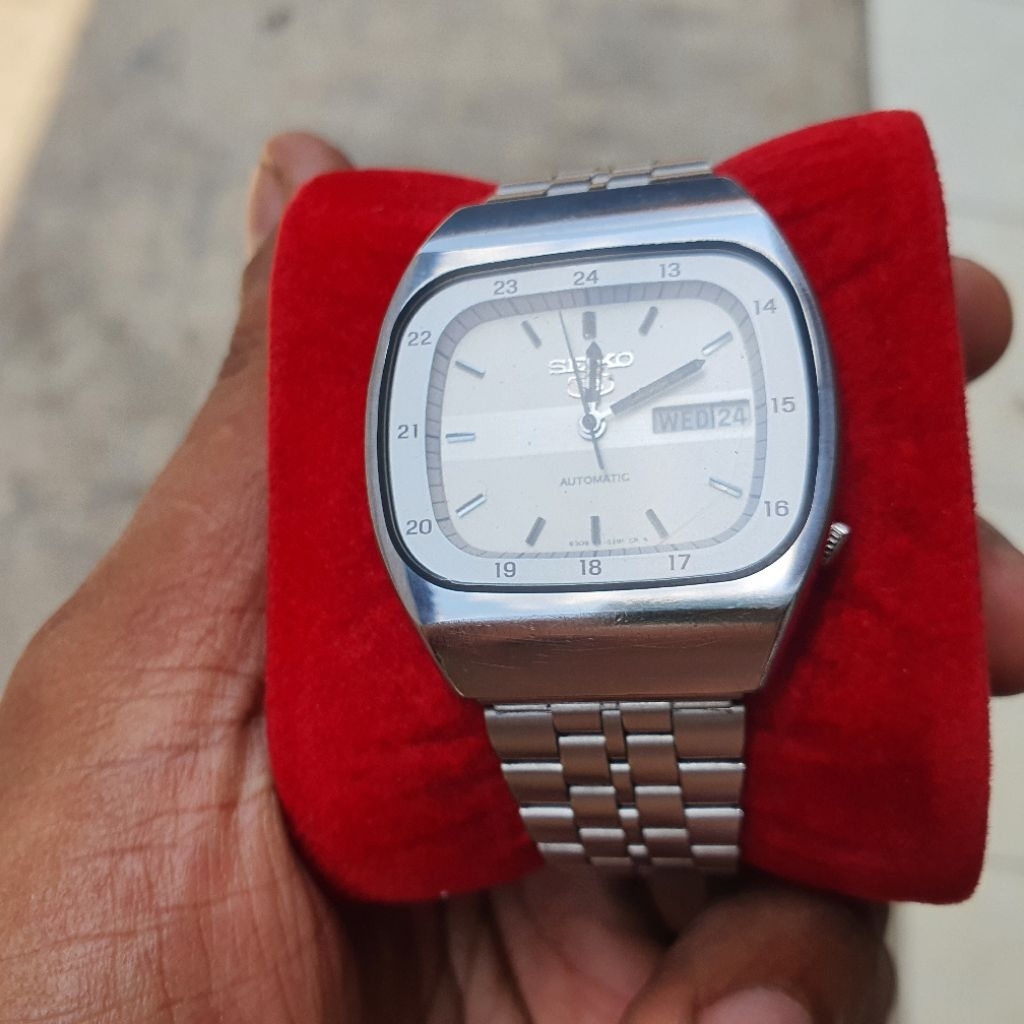 Seiko 5 TV Automatic
