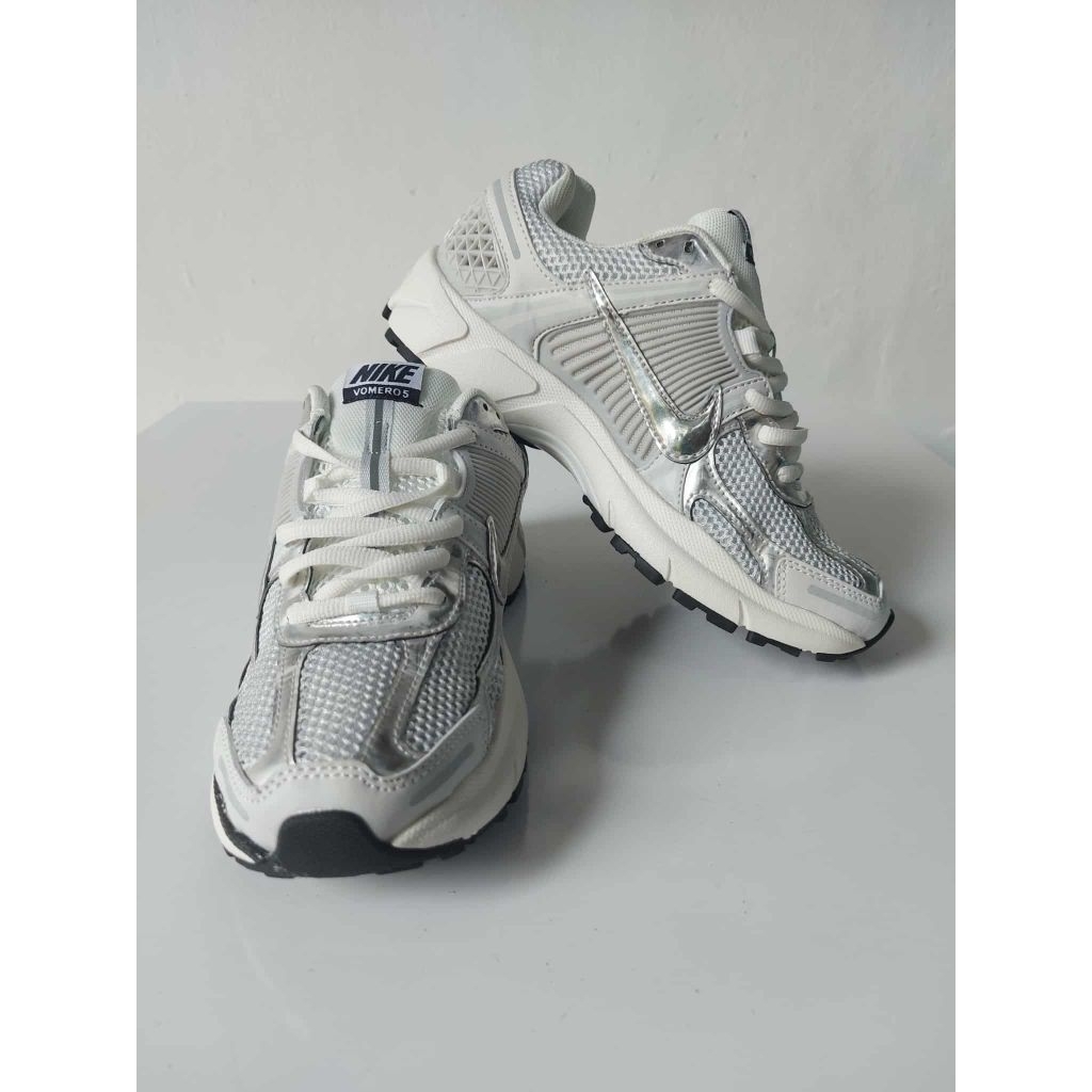 Sepatu Running Pria Wanita Nike Zoom Vamero 5