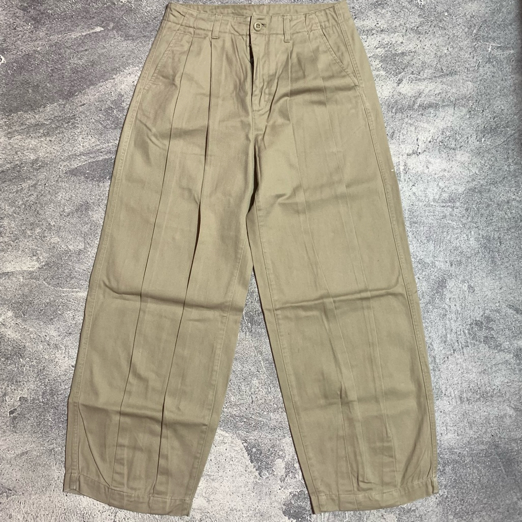 Musinsa Standard Pleated Baloon Pants