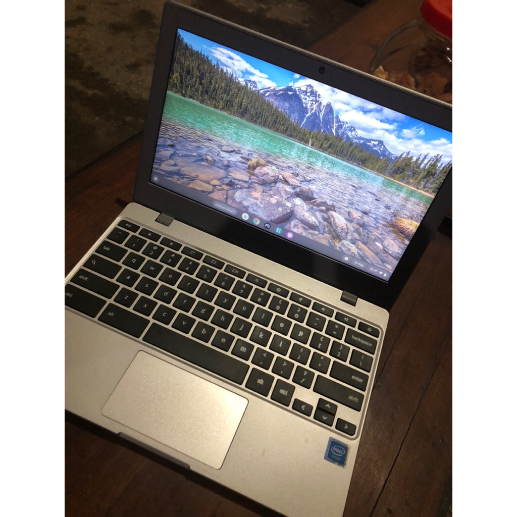 laptop samsung chromebook 4 second