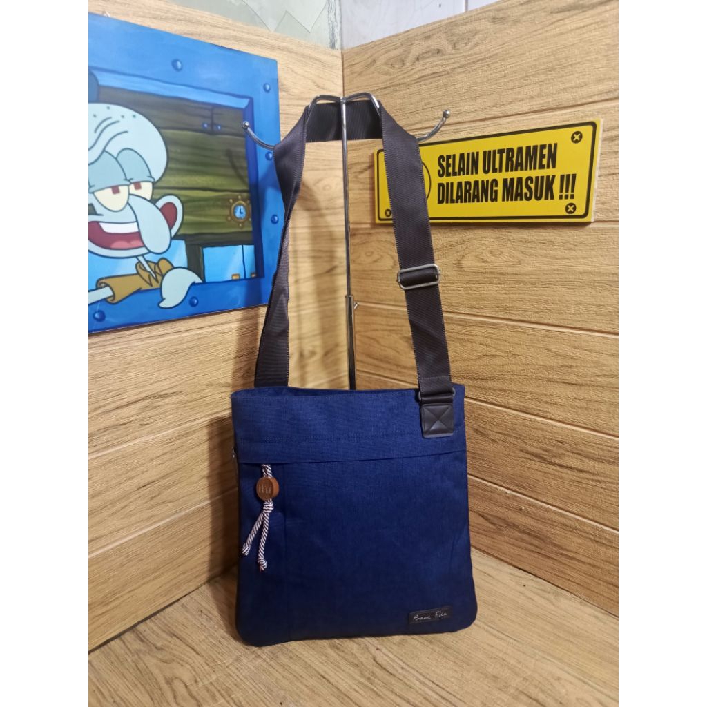 Tas slempang Basic Elle second original