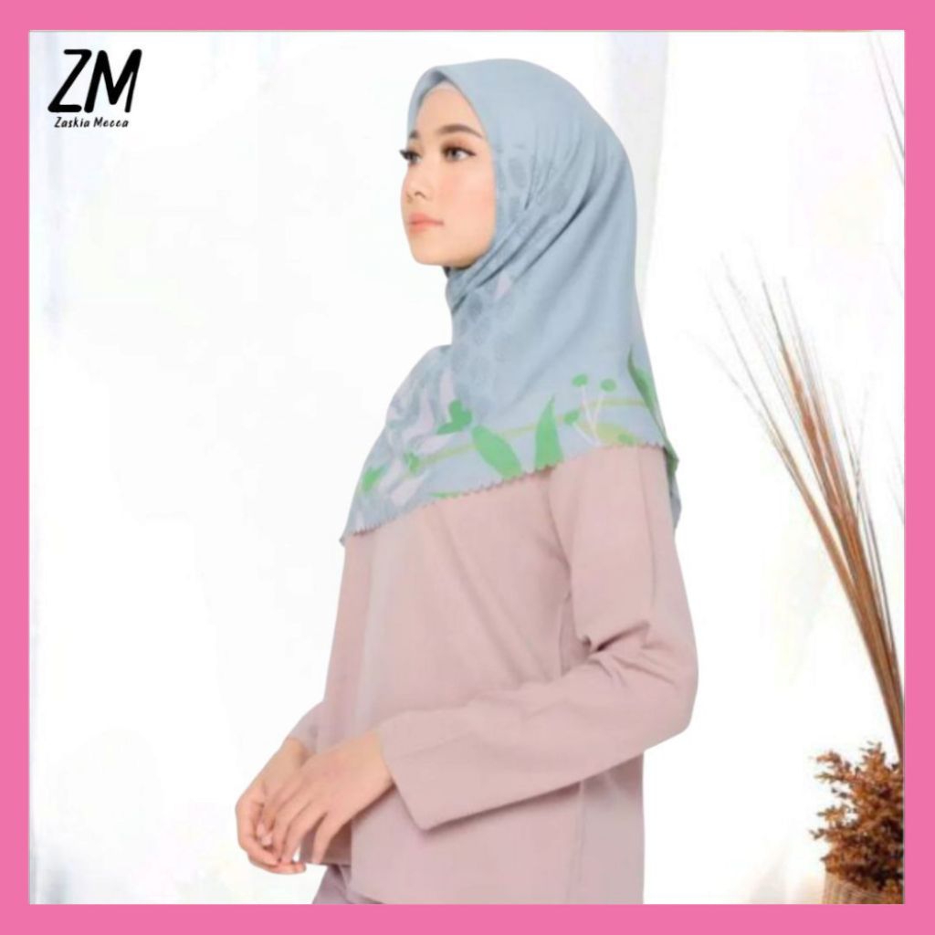 Hijab ZM Zaskia Mecca Burung Merak Kerudung Segiempat