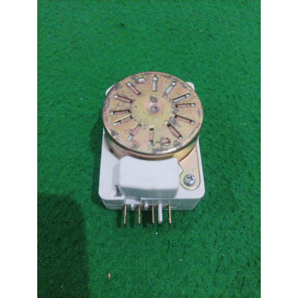 Timer kulkas 2 pintu 1- 4 bekas copotan normal