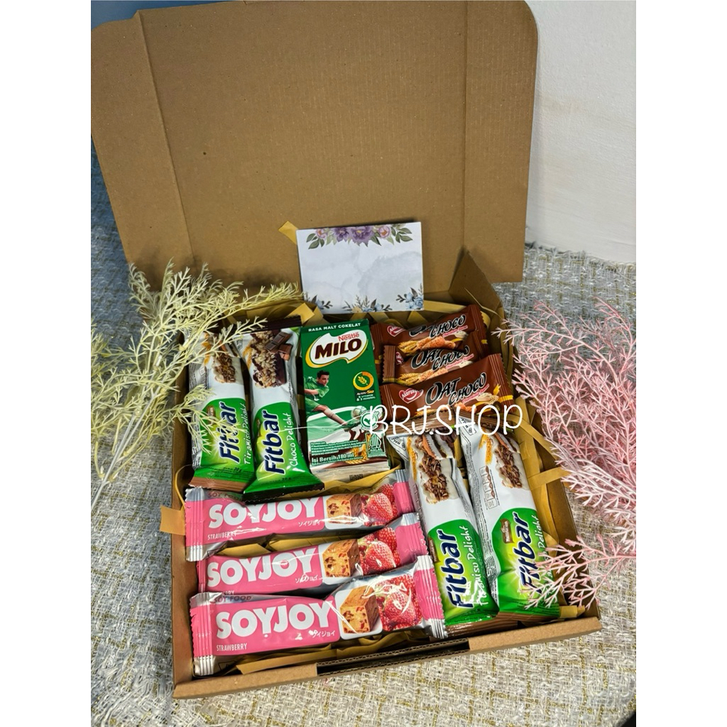 Bucket snack fit bar/snack box
