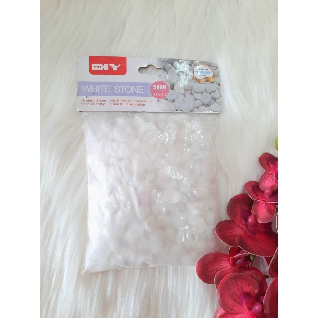 Batu Putih Batu Hiasan Akuarium /Hiasan Bunga/ Batu Hias/500g