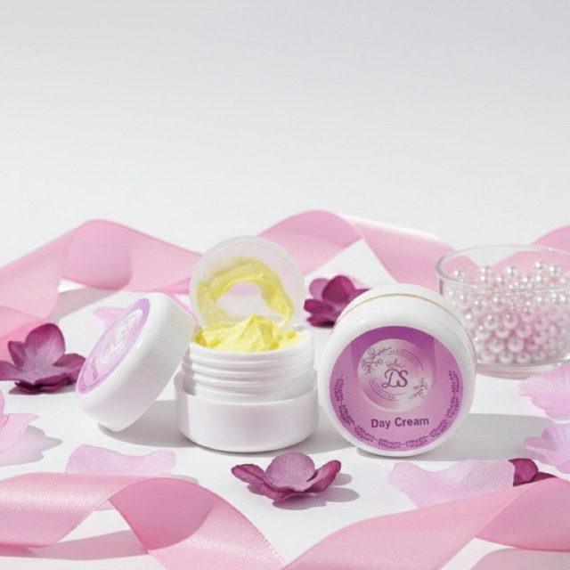 sheen beauty skincare day cream strong