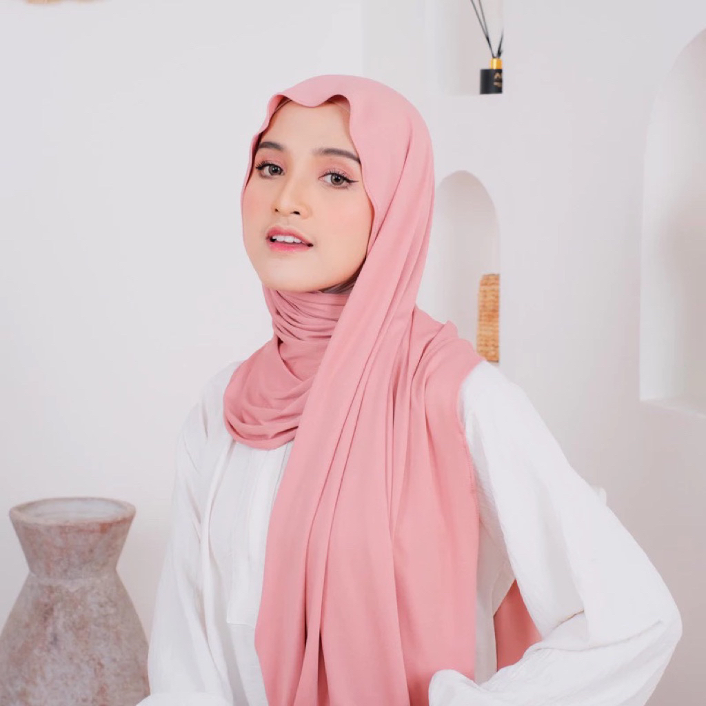 SKD JILBAB Pasmina Jersey/Pasmina Kaos Spandek Premium - Khanza Hijab