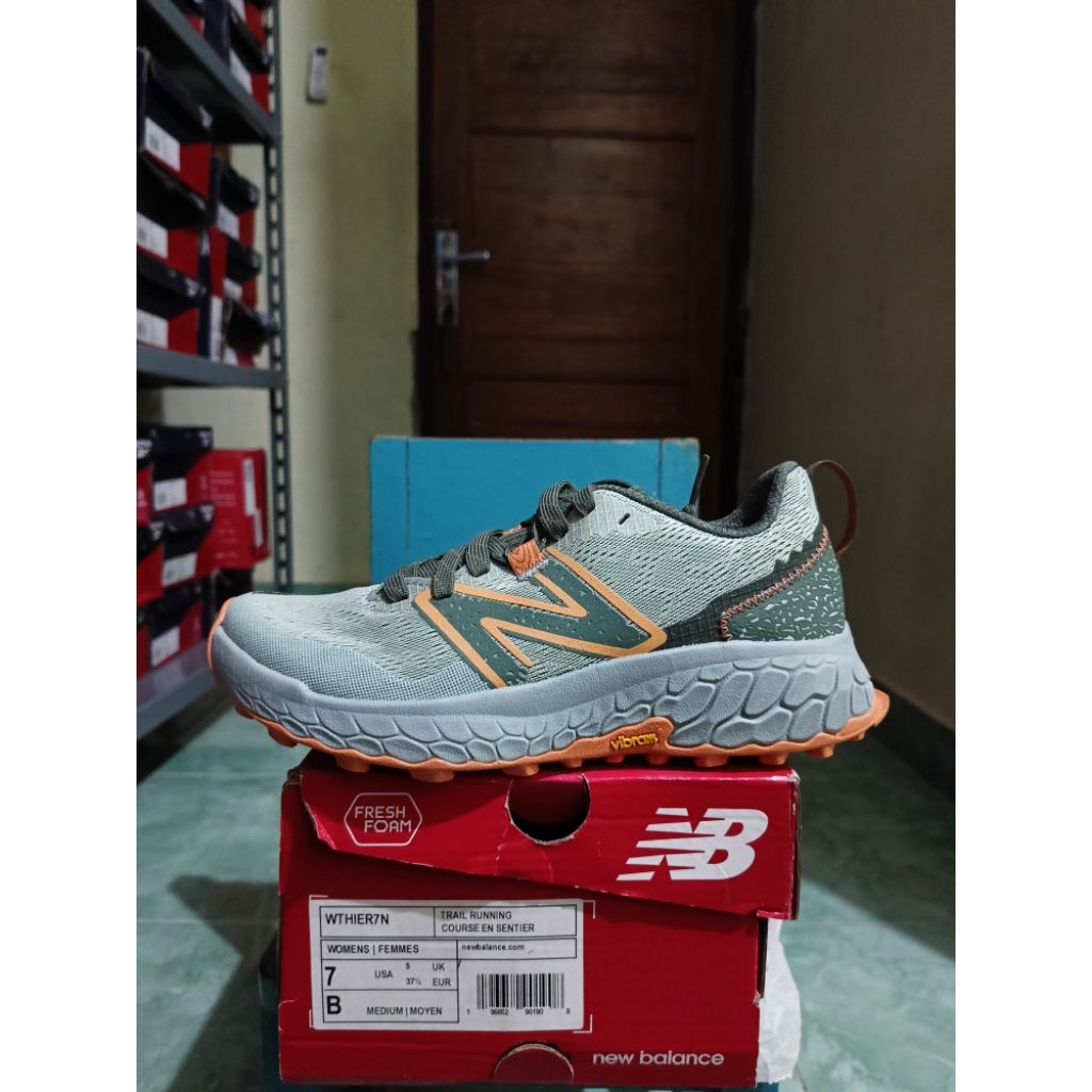 sepatu trail running wanita freshfoam x hierro v7 original resmi