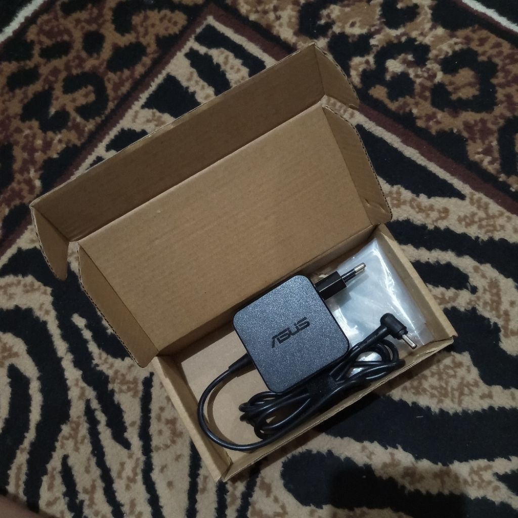 Charger Laptop Asus Vivobook Original
