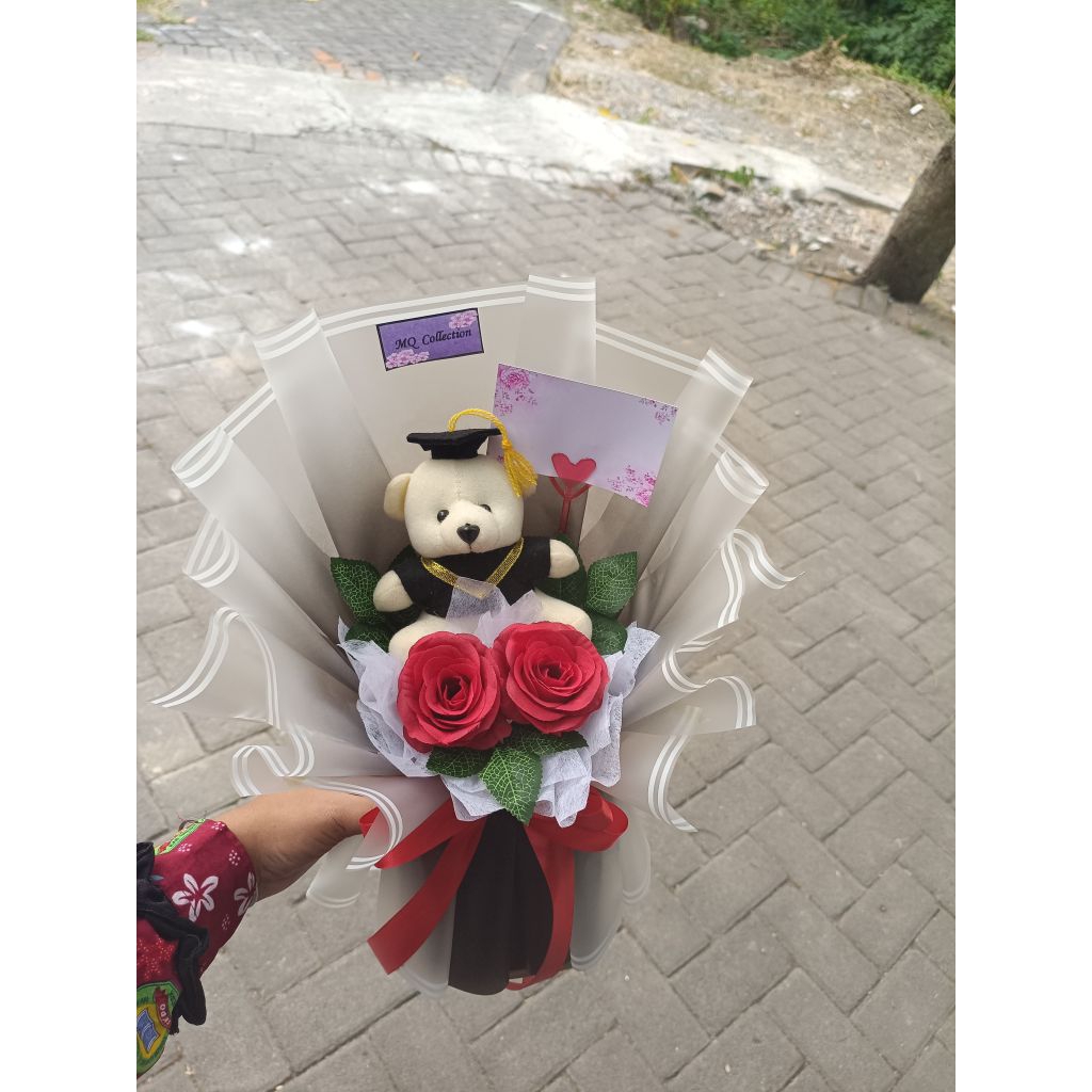 graduation bucket| buket bunga wisuda| buket boneka wisuda| buket wisuda