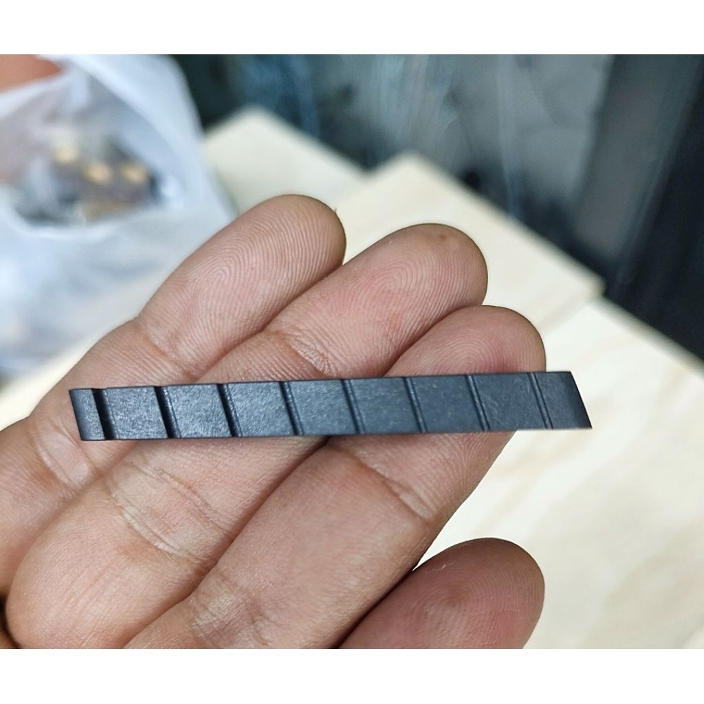 Nut Gitar Multiscale 8 string