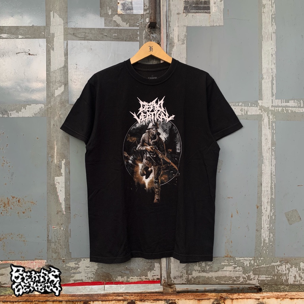 TSHIRT DEAD VERTICAL
