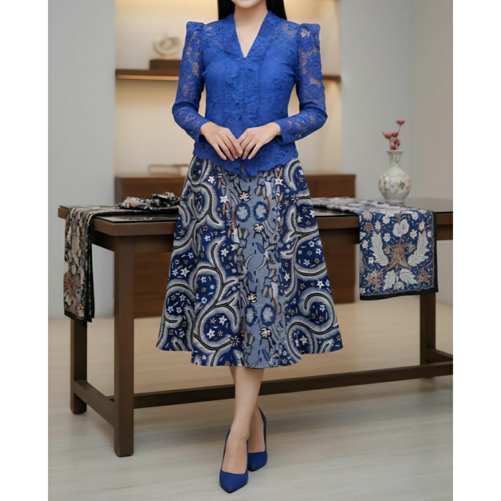 Kebaya Biru Dongker
