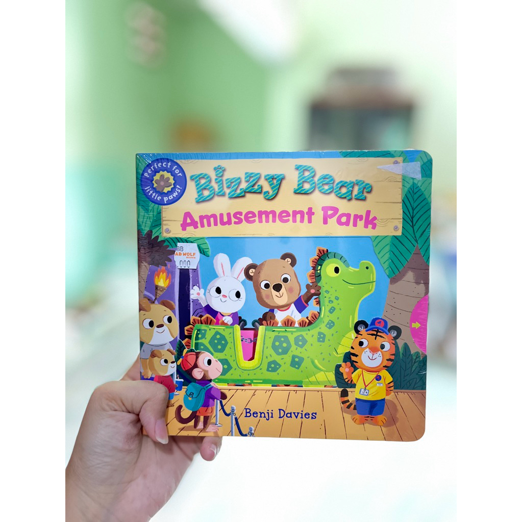 BIZZY BEAR THE AMUSEMENT PARK