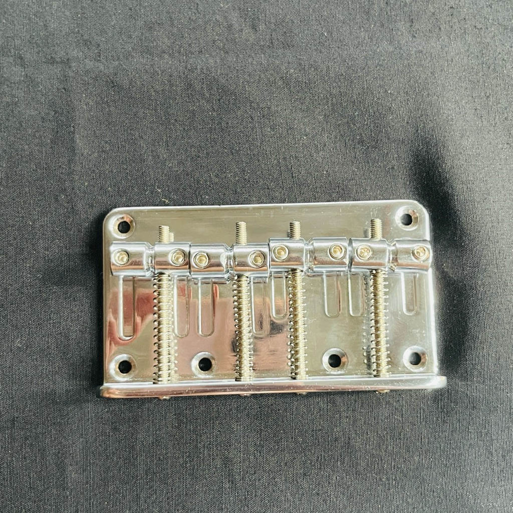 bridge bass fender standard series Jazz bass,P bass 4string original product warna chrome